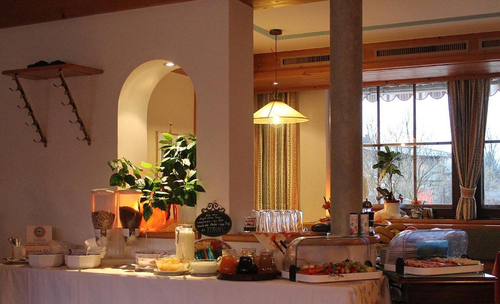Hotel Kraftquelle Schlossblick Angerberg  ภายนอก รูปภาพ