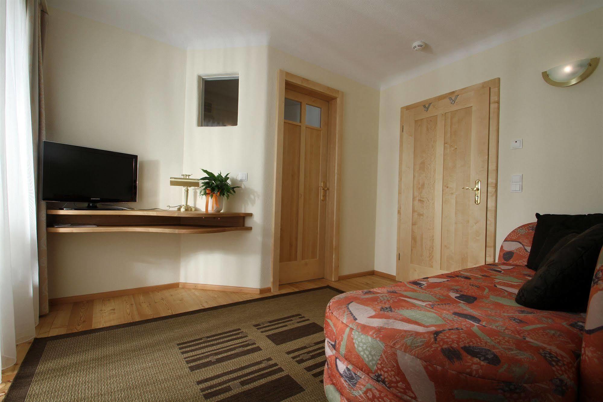 Hotel Kraftquelle Schlossblick Angerberg  ภายนอก รูปภาพ