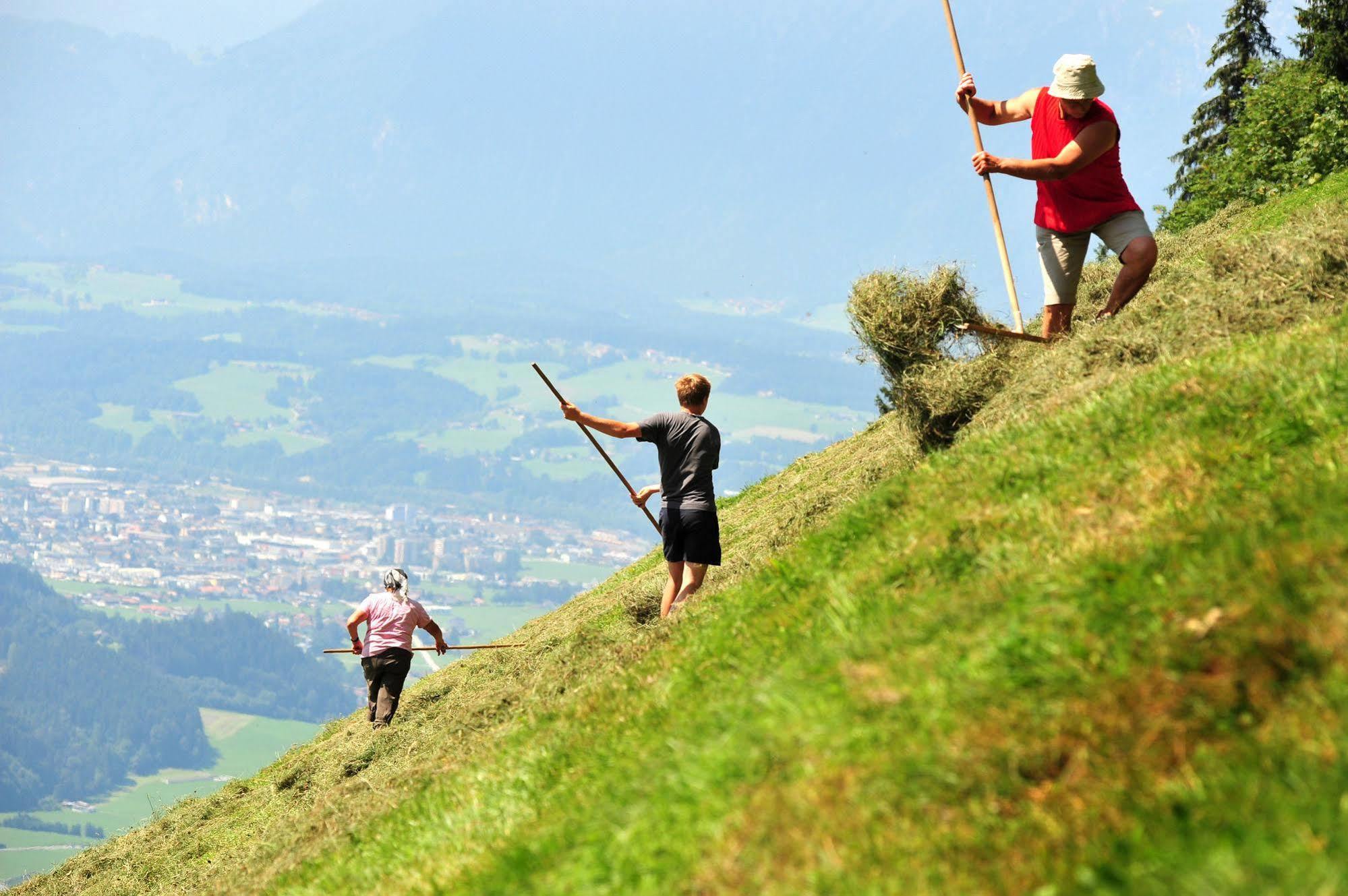 Hotel Kraftquelle Schlossblick Angerberg  ภายนอก รูปภาพ